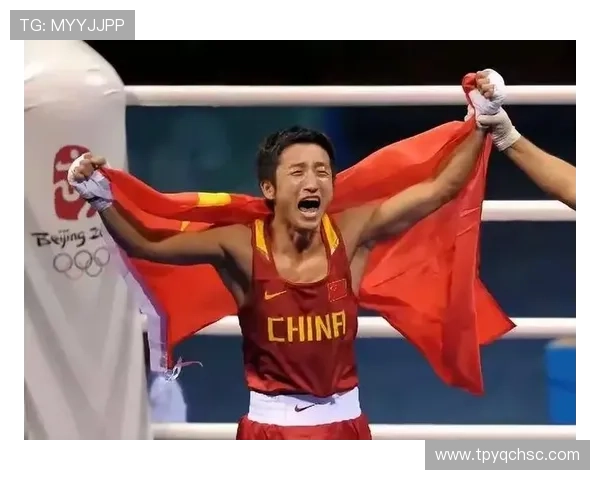 足球明星勇敢出手拦下保安队展现人性光辉与体育精神 足球明星勇敢出手拦下保安队展现人性光辉与体育精神