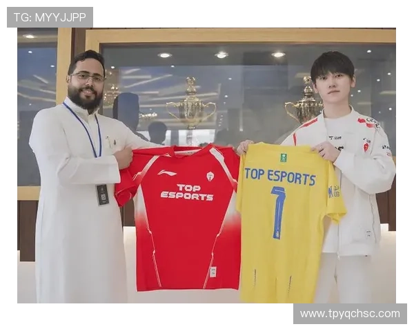 足球明星跨界挑战电竞世界展现全新魅力与竞技精神